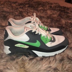 Nike Air Max Women’s Sz 10 and Men’s Size 8